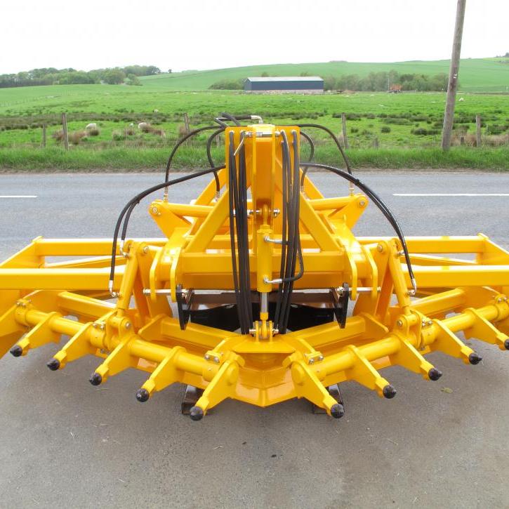 Gravel Road Grader (stand not included)